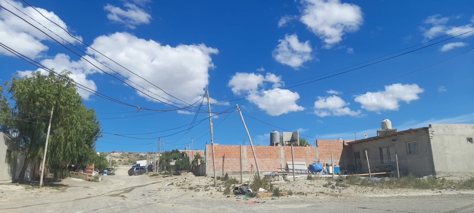 Bº PERON VECINOS RECLAMAN SOLUCION
