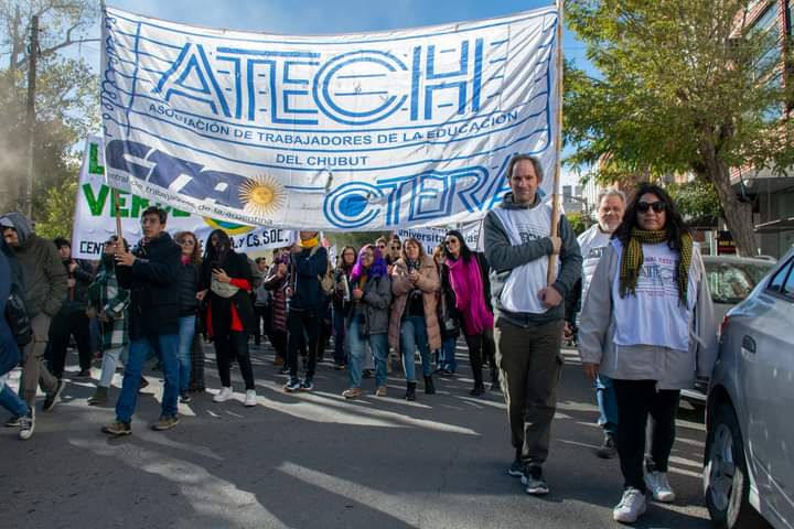 ATECH RECLAMA Y AVISA POR MAS PAROS
