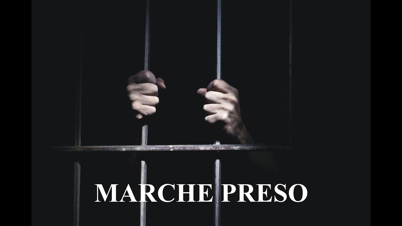 UN  HOMBRE SE PRESENTÓ EN LA COMISARÍA PERO AL REVISAR SUS ANTECEDENTES, LA POLICÍA DESCUBRIÓ QUE ERA BUSCADO POR LA JUSTICIA.