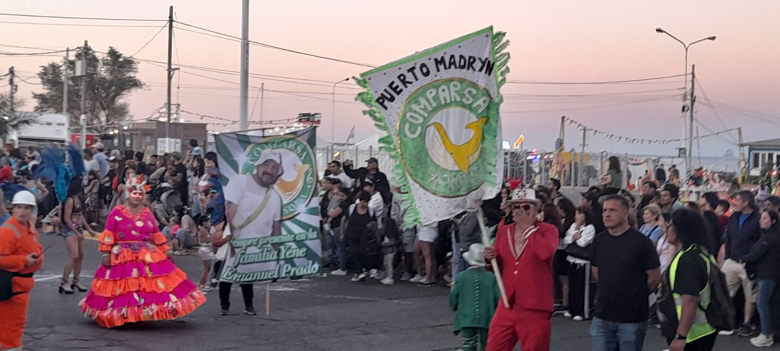 OTRA TARDE Y NOCHE DE CARNAVAL
