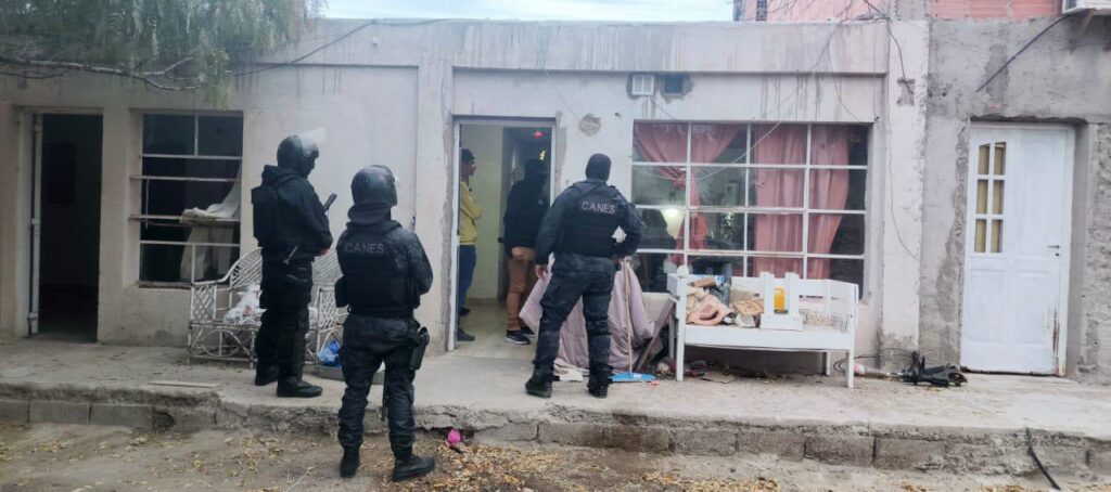 ALLANAMIENTOS POR AMENAZAS A MARINEROS