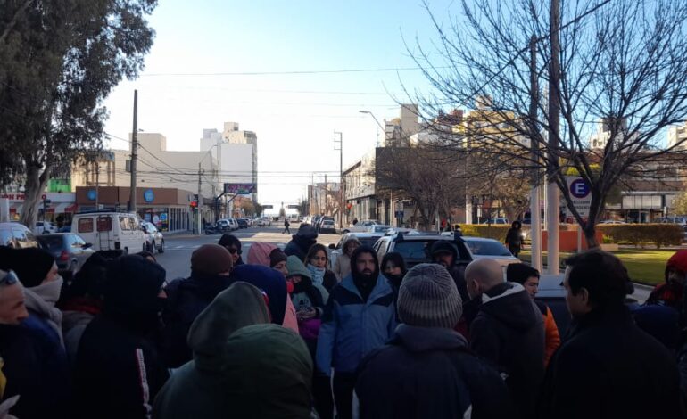BARRIO PROGRESO: VECINO PROTESTAN POR FALTA DE OBRAS