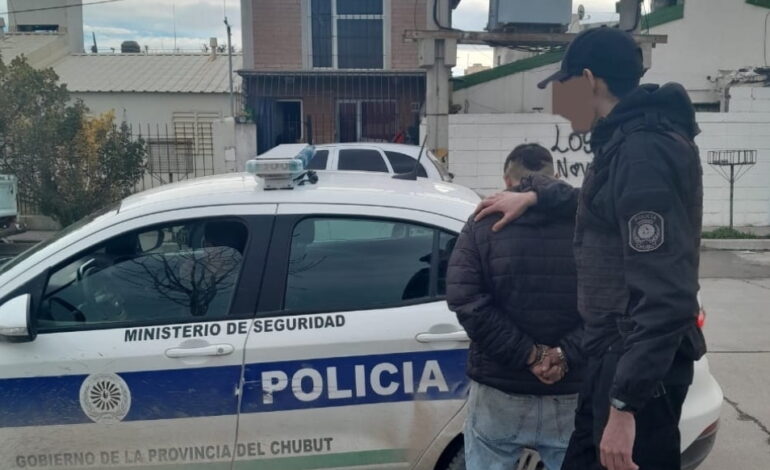HABÍA TRES BORRACHINES Y UNO ERA PROFUGO