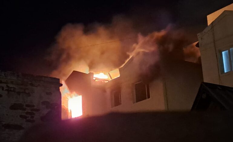 VORAZ INCENCIO EN ESTA MADRUGADA
