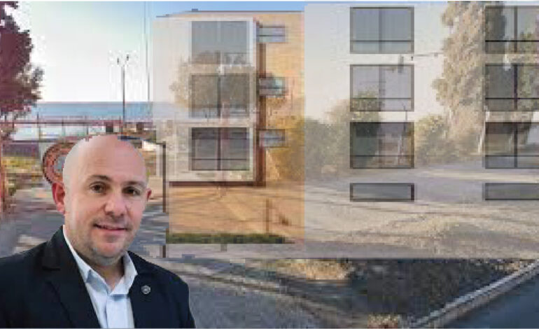 SASTRE INSISTE CON EL HOTEL EN LA PLAYA