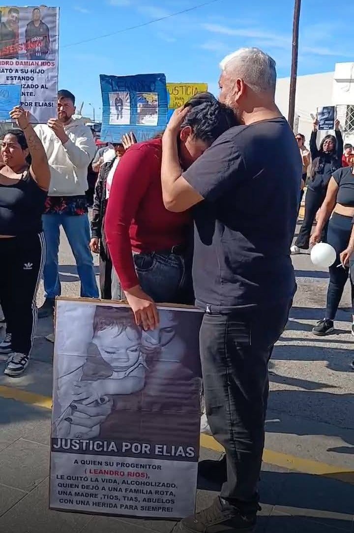 ELÍAS NO TUVO JUSTICIA: LA CIUDAD MARCHÓ CON SU FAMILIA