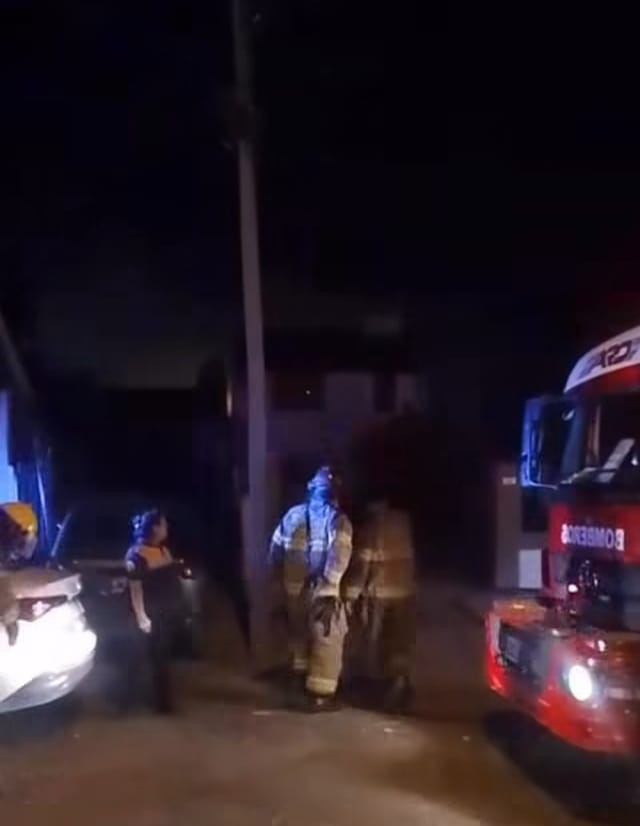 FUEGO EN PROVINCIAS UNIDAS