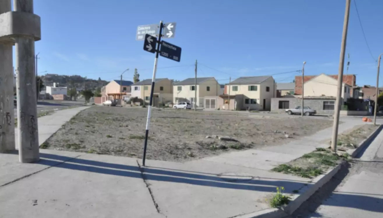 Y AHORA QUIEN PAGA LOS VIDRIOS ROTOS?