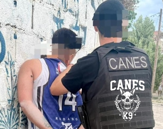 LO ENGANCHARON POR MIEDO