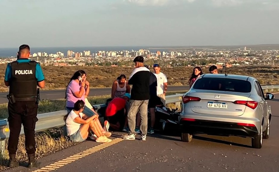 CHOCARON A TURISTAS BRASILEROS Y HUYERON