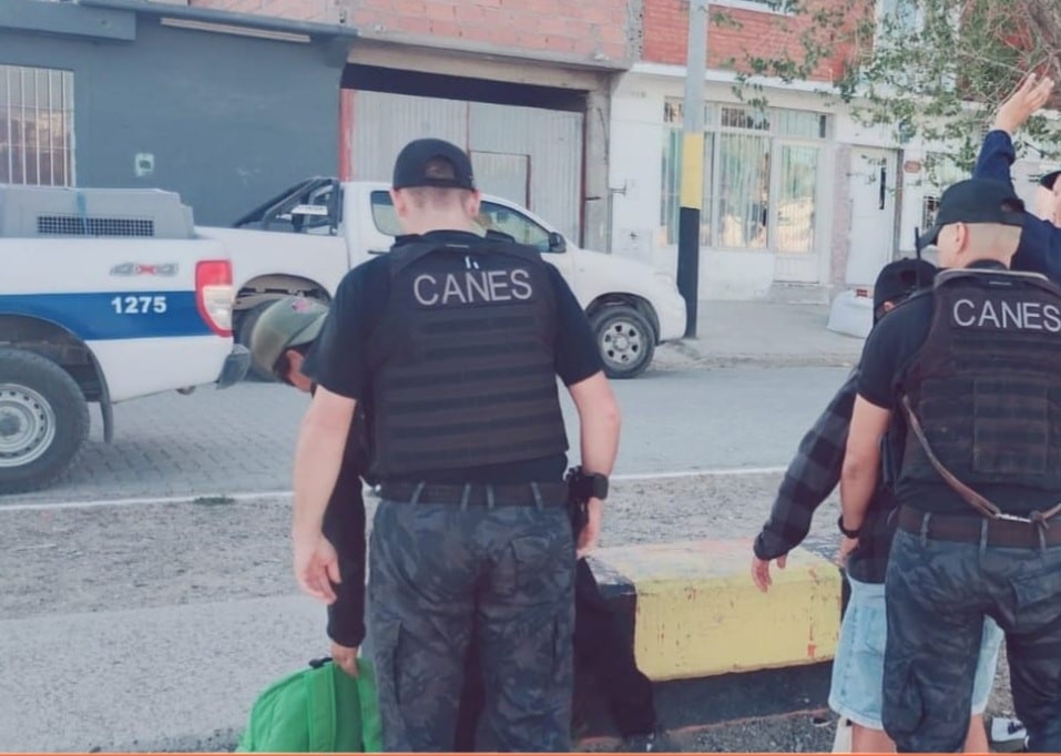 SE TOMÓ UNA CERVEZA… Y SE FUE EN  PATRULLERO