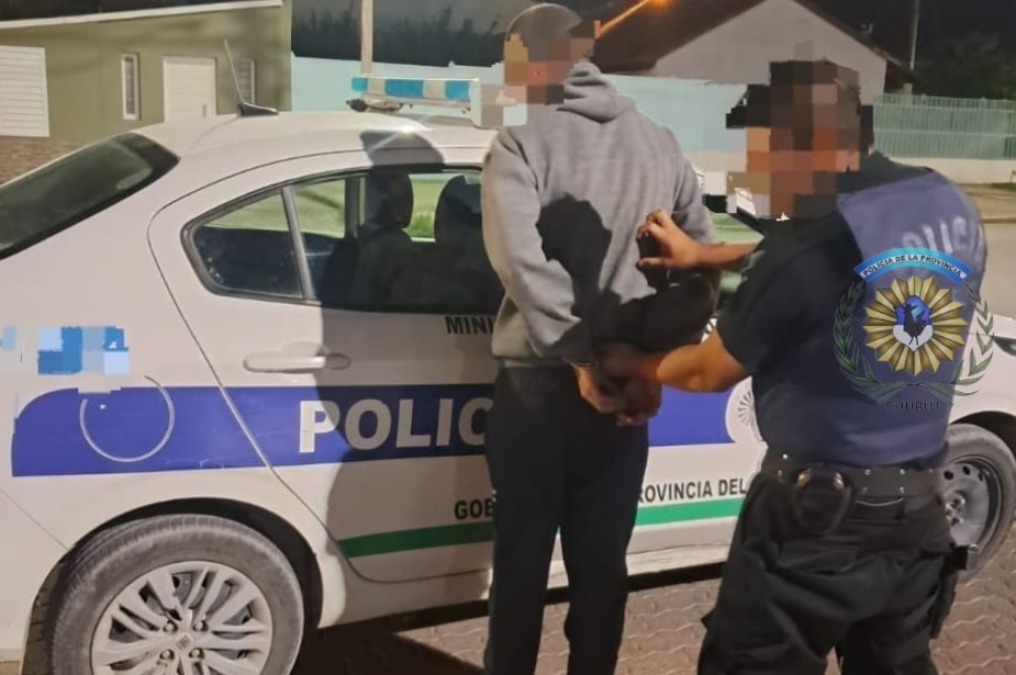 LE VIERON CARA DE SOSPECHOSO Y ERA