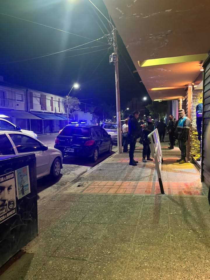 INVESTIGAN SI EL CUCHILLO LO INGRESO UNA AMIGA