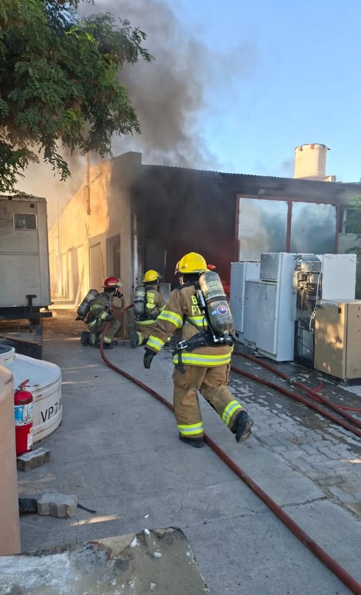 INCENDIO EN VIALIDAD PROVINCIAL