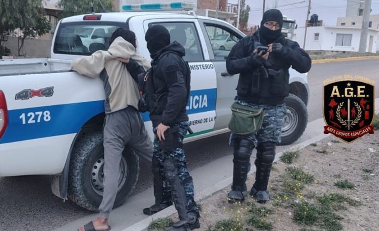 INTENTO DE ASALTO CON AMENAZA DE MUERTE: CAYÓ TRAS UNA BREVE PERSECUCIÓN