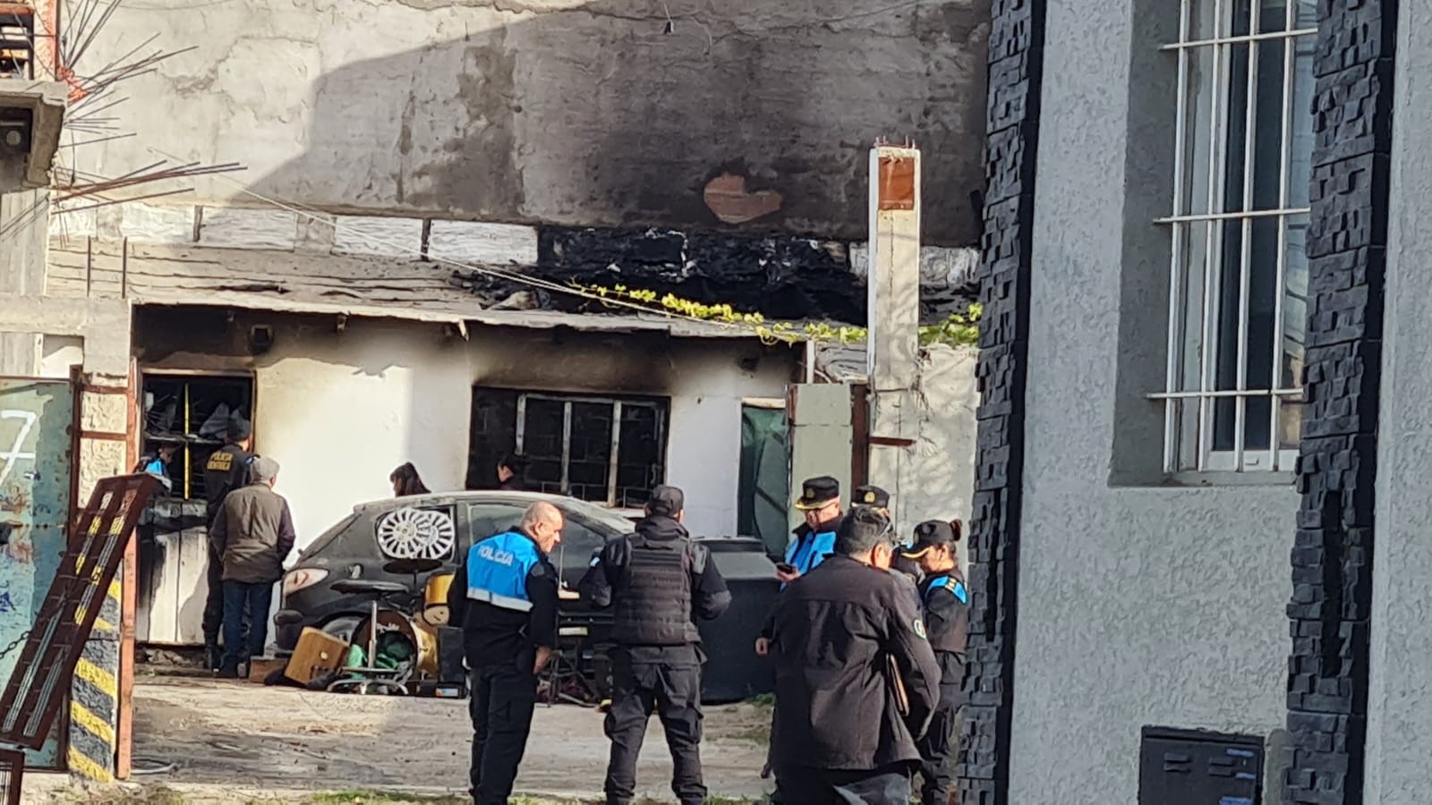 NO PAGÓ EL TAXI Y TODO TERMINÓ EN LLAMAS