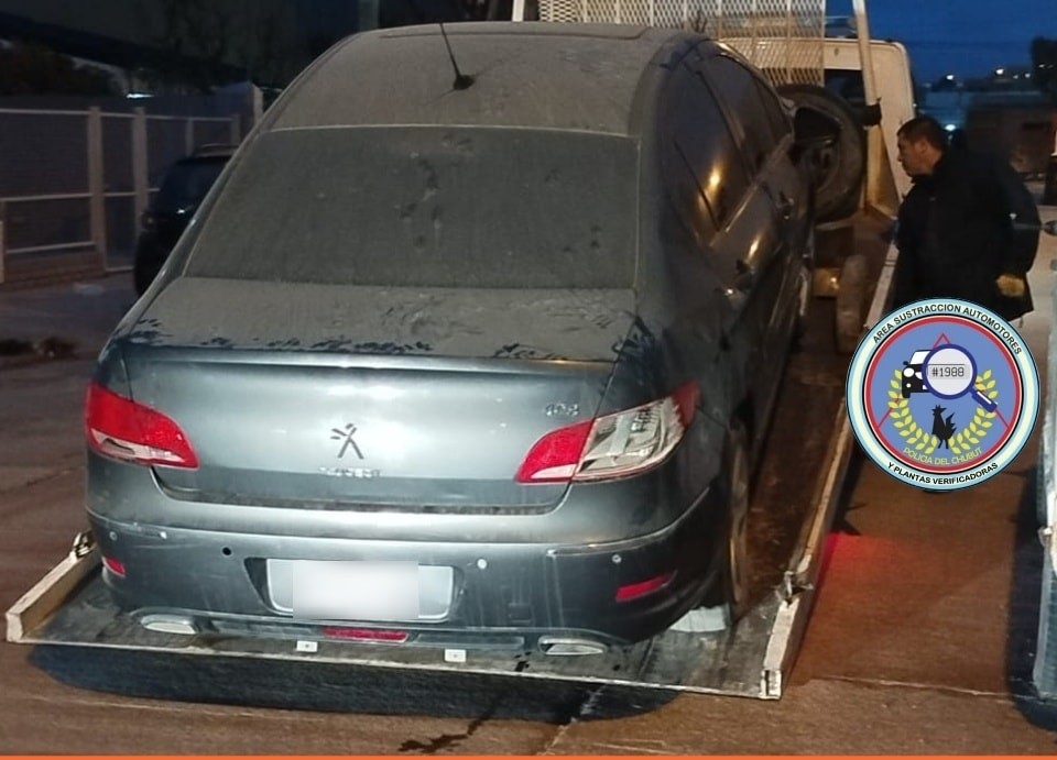 AUTO MELLIZO SECUESTRADO