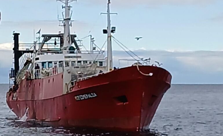 TRISTE NOTICIA: FALLECIÓ UN MARINERO DEL BUQUE MAR ESMERALDA