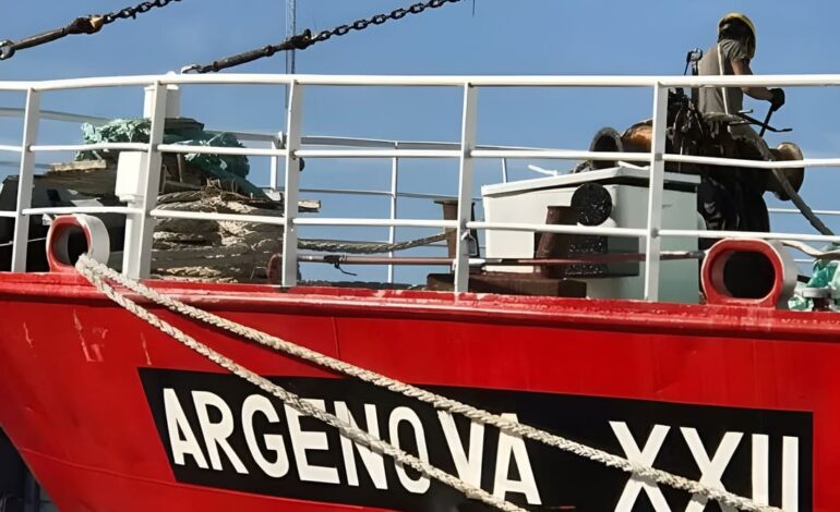 MURIÓ UN TRIPULANTE Y EL BUQUE REGRESA A PUERTO MADRYN